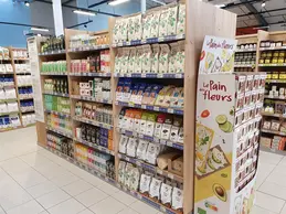 413-biocoop-peronnas-monternoz-magasin-alimentation-bio-chocolat-commerce-equitable.webp